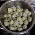 Cooksnap dari Nurhasni Miranty untuk resep Cilok bumbu kacang pedas