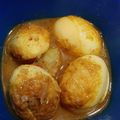 স্বর্নাক্ষী চ্যাটার্জি 's cooksnap of when they made ডিম কষা (dim kosha recipe in Bengali).