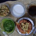 Poonam Singh का कुकस्नैप जब उन्होंने आलू टिक्की चाट(aloo tikki chaat recipe in hindi) बनाया था।