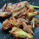 Cooksnap Mazz Mellifera semasa beliau membuat Ayam Goreng Cili Kering.