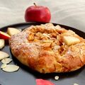 R U Z A Cooksnap-ja, amikor elkészítette a(z) Őszibarackos galette receptet.