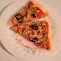 Hadia Anwar 's cooksnap of when they made Chicken Tikka Pizza.
