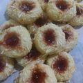 Cooksnap dari Sarcika Ermis untuk resep Thumbprint Strawberry Cheese