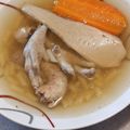 Magyarné Nyírő Kati Cooksnap-ja, amikor elkészítette a(z) Csirke aprólékból, lestyános húsleves receptet.