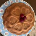 کوک اسنپ Niusha Naeli بعد از امتحان کردن کیک پنبه ای.
