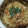 Cooksnap dari dini untuk resep Spaghetti Aglio e Olio with Tuna and Chili flakes