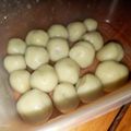 Cooksnap Cookies Monster 🍪 semasa beliau membuat Onde Onde Durian #Durian.
