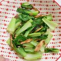 Claire Hung 的 青江菜炒乾香菇 cooksnap
