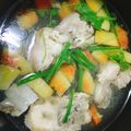 Cooksnap của Rose Truong khi họ làm theo món Canh xương hầm đu đủ 