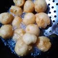 Mamta Shahu का कुकस्नैप जब उन्होंने मूंग दाल के पकौड़े (moong dal ke pakode recipe in Hindi) बनाया था।