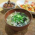 イベ長's cooksnap of when they made しめじとわかめのお味噌汁.