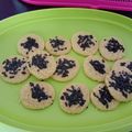 Cooksnap dari Maryam Nasution untuk resep Cookies Kismis Teflon