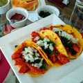 El cooksnap de Israel KG Solorio cuando hizo Tacos al pastor con achiote.
