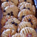 Cooksnap dari Triana Rakanita untuk resep Chocochip Sweet Cookies manis renyah