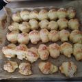 Iosif Drohobeczky Cooksnap-ja, amikor elkészítette a(z) Sós túrós kifli receptet.