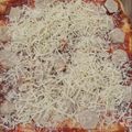 Cooksnap dari Herninda Hakim untuk resep Pan Pizza Homemade 🍕