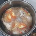 Cooksnap mohd khusairi kuchai semasa beliau membuat Sup Ikan Merah ala Thai.