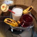 Abhilasha Singh का कुकस्नैप जब उन्होंने बनाना शेक (banana shake recipe in Hindi) बनाया था।