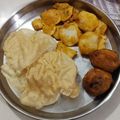 Vibhooti Jain का कुकस्नैप जब उन्होंने चावल पापड़ (Chawal papad recipe in Hindi) बनाया था।