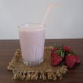 Jigna Patel's cooksnap of when they made સ્ટ્રોબેરી મીલ્ક શેક (Strawberry Milk Shake Recipe In Gujarati).
