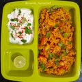 Mamta Pandya's cooksnap of when they made મુંબઈ ના ફેમસ તવા પુલાવ (Mumbai Famous Tava Pulao Recipe In Gujarati).