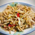 姚佩妘 的 簡單的榨菜炒肉絲 cooksnap