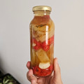 El cooksnap de Mariana Ortega cuando hizo Nada se tira todo se recicla: pencas de acelga en escabeche.