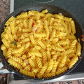 El cooksnap de elvi sanluis cuando hizo 🍝Espirales (fusilli) con gambas🦐 al ajo 🧄 y huevo🥚.