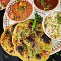 Parul Manish Jain का कुकस्नैप जब उन्होंने पनीर कोफ्ते और पालक नान (paneer kofte aur palak naan recipe in Hindi) बनाया था।