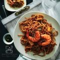 Cooksnap Iman Hasanah Musa semasa beliau membuat Mee Goreng Basah.
