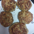 El cooksnap de juliet cuando hizo Mini-Hamburguesas de tofu (veganas).