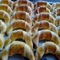 Tornyos-Csák Ildikó Cooksnap-ja, amikor elkészítette a(z) Házi vajas kifli receptet.