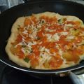 Cooksnap dari Desi Heryani untuk resep 🍕Pizza Teflon Sederhana🍕