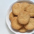 Karan Tripathi (Food Fanatic) का कुकस्नैप जब उन्होंने कोकोनट कुकीज़ (coconut cookies recipe in Hindi) बनाया था।