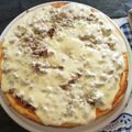 El cooksnap de Jime cuando hizo Súper Pizza casera c/carne picada, pasas y aceitunas.