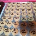Cooksnap dari Neng Ummu Birakha untuk resep Peanut chocolate cookies./ kue kacang coklat