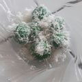 Cooksnap dari RatihAng untuk resep "klepon ketan isi gula merah"