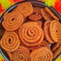 Neeta Bhatt का कुकस्नैप जब उन्होंने चावल के आटे की चकली (Chawal ke aate ki chakli recipe in Hindi) बनाया था।