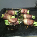 Amanda Rivera's cooksnap of when they made Bacon wrapped Asparagus.
