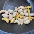 湯小舒 的 麻油雞佛炒玉米筍 cooksnap