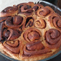 Kstee Cooksnap-ja, amikor elkészítette a(z) Cinnamon Rolls fehércsokis mázzal receptet.