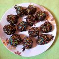 Ishwari Mankad's cooksnap of when they made ચોકલેટ ગોલગપ્પા વિથ પાન શેક (Chocolate Golgappa With Paan Shake Recipe In Gujarati).