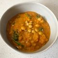 Nadine Schweitzer 's cooksnap of when they made Plant Based Pineapple & Chickpea Curry 🍍🌶🌱.