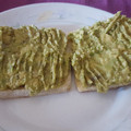 El cooksnap de Belen Haberkon B cuando hizo Tostadas de aguacate, tomate y ajo.