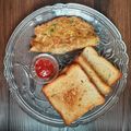 Hema Wane's cooksnap of when they made आम्लेट पाव (omelette pav recipe in marathi).