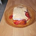 Cooksnap-ul lui Gina Catalina Pirvulescu atunci când a preparat Tartă cu fructe și bezea.