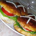 صورة من أم آلاء و توأم 👩‍👧‍👦، شاركها بعد تجربة وصفة خبز البرجر المنزلي رووعة أحسن من الجاهز
