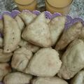 صورة من رورا غانم، شاركها بعد تجربة وصفة سمبوسك ك عجينة البف 😋
