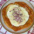 Mónika Gyurászné Cooksnap-ja, amikor elkészítette a(z) Piaci lángos receptet.