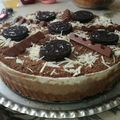 Katona Lívia Cooksnap-ja, amikor elkészítette a(z) Tripla csokis mousse torta Oreos keksz alappal sütés nélkül receptet.
